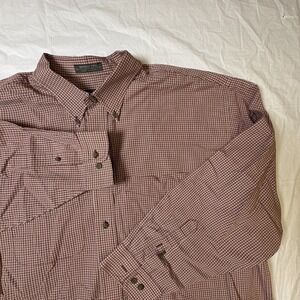 Van Heusen Mens long sleeve dress shirt, checkered‎ design, size XL red/white